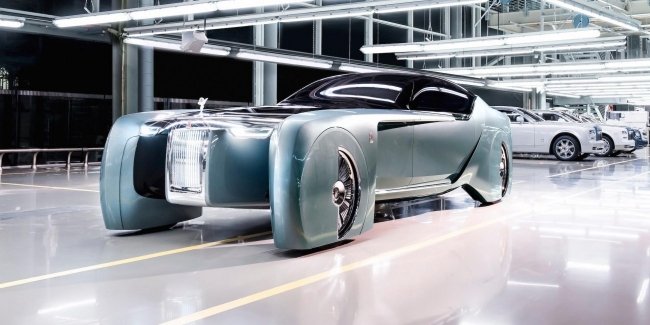 Rolls–Royce готовит «исторический» электромобильный анонс