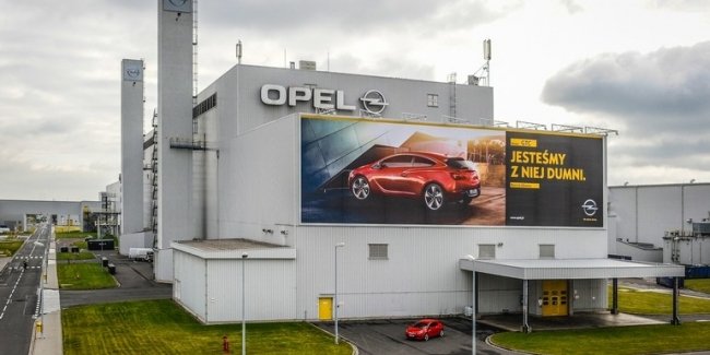 Stellantis    Opel