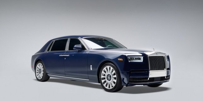 Rolls-Royce  Phantom
