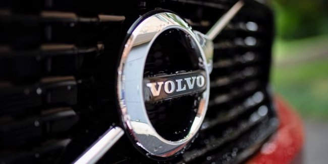 : Volvo      