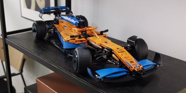     McLaren  1,4   Lego  