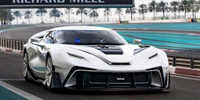  -     Ferrari F12tdf