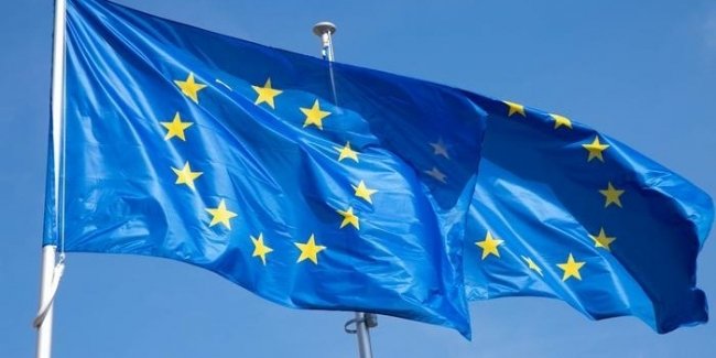 Євросоюз може заборонити експорт до РФ автомобілів вартістю понад 50 тисяч євро