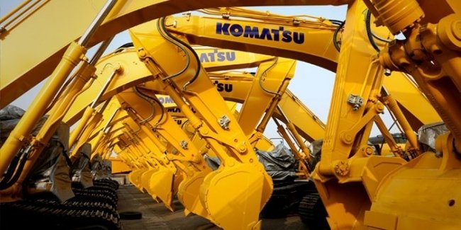 Komatsu     