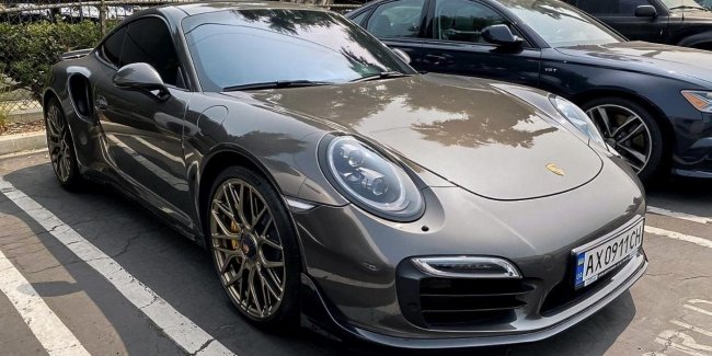     Porsche   