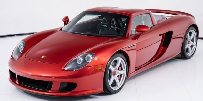    Porsche Carrera GT    Ferrari