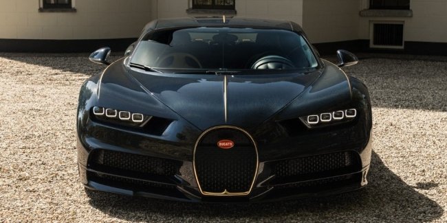Bugatti Chiron  24- 