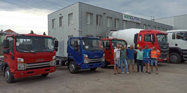 На український ринок прибула нова партія вантажівок JAC