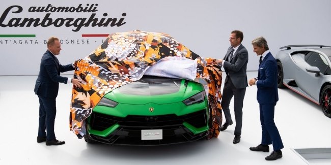 Lamborghini Urus    Performante