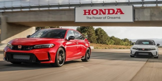 �������� Honda Civic Type R ���������� ������ �� �������� �� ������