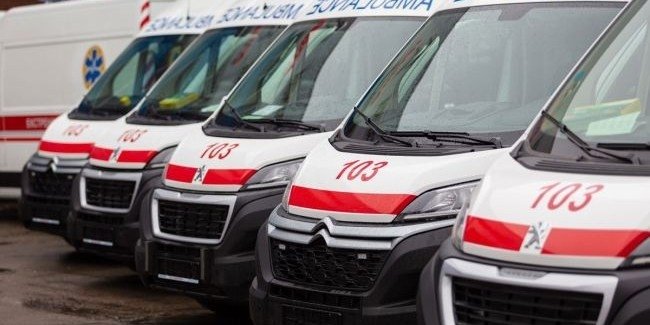 Stellantis Україна безкоштовно відремонтували понад 1000 авто державних та комунальних служб