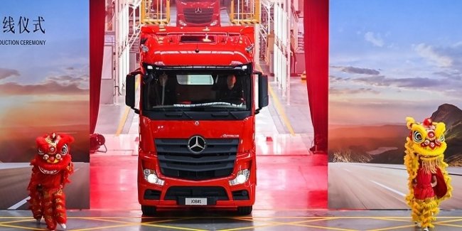     Mercedes-Benz Actros