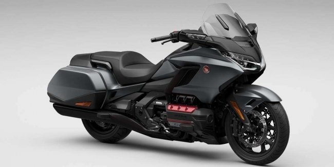 Honda анонсувала оновлення мотоциклів Gold Wing