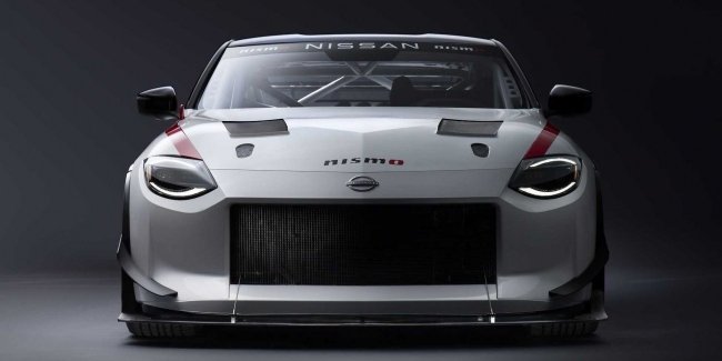  Nissan Z GT4   