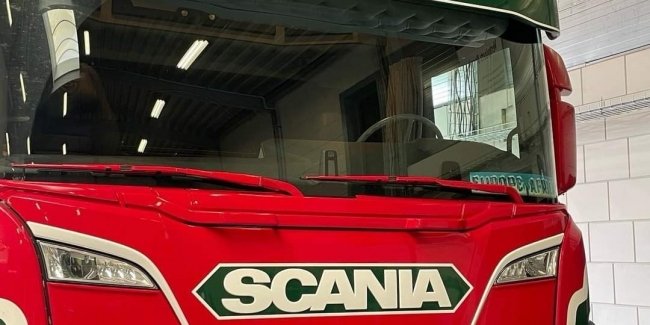   Scania Super    