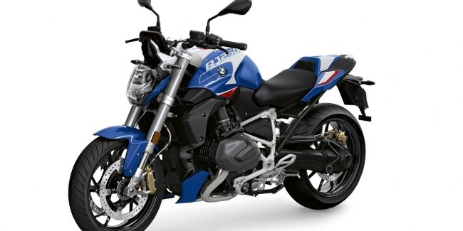 BMW Motorrad представила модель R 1250 R 2023 модельного року