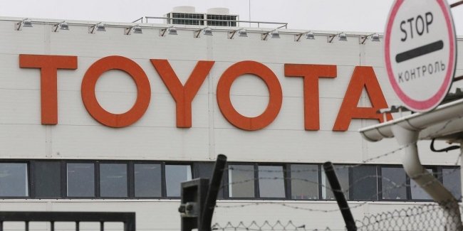 Toyota почала звільняти робітників на російському заводу