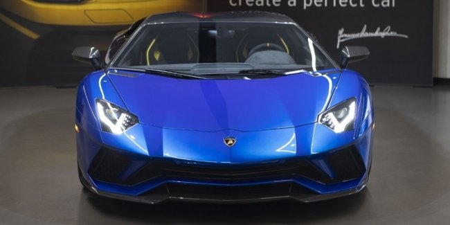 Lamborghini   Aventador LP 780-4 Ultimae