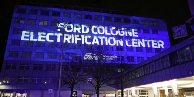 Ford звільняє 1000 співробітників заради електричного майбутнього