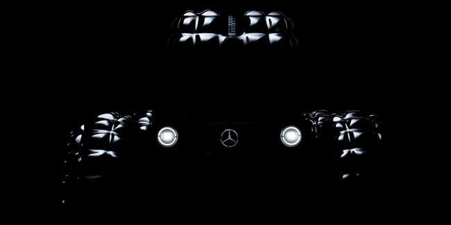 Mercedes-Benz    G-class