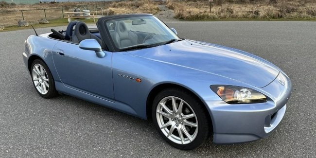      Honda S2000    