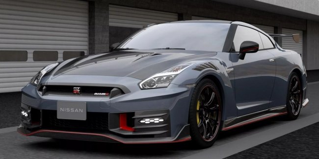       Nissan GT-R