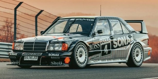  Mercedes-Benz 190 E   455  