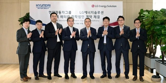 Hyundai, Samsung, SK  LG    