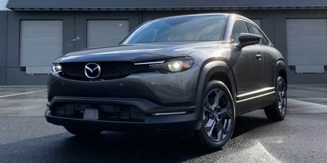 Mazda        