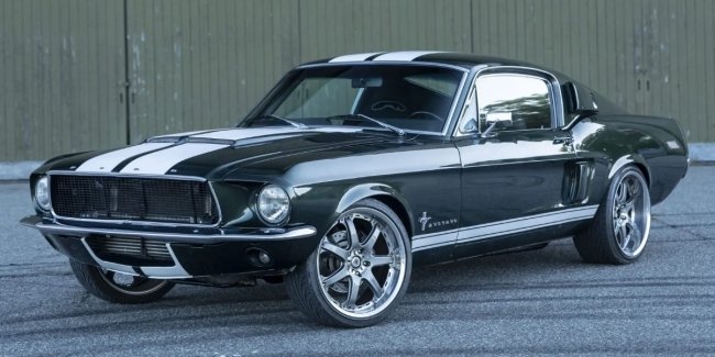 Ford Mustang     