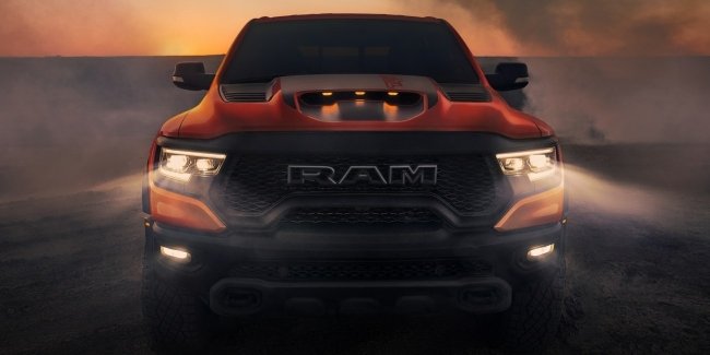   Ram 1500 TRX Final Edition   V8