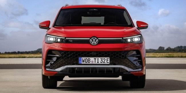   Volkswagen Tiguan  ?