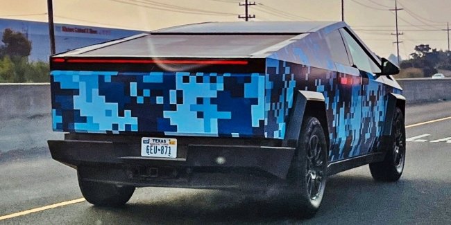  Tesla Cybertruck    