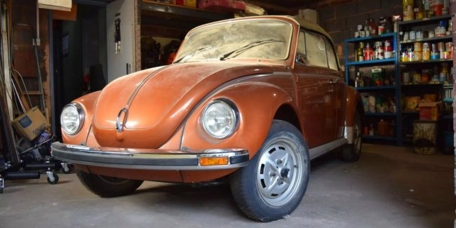  Volkswagen Beetle 70-   49 500  