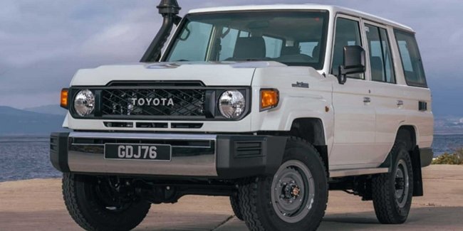  Toyota Land Cruiser   10- 