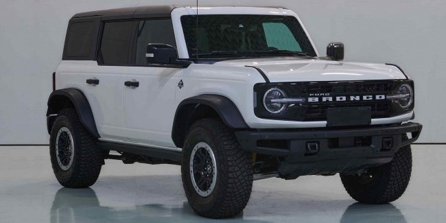      Ford Bronco