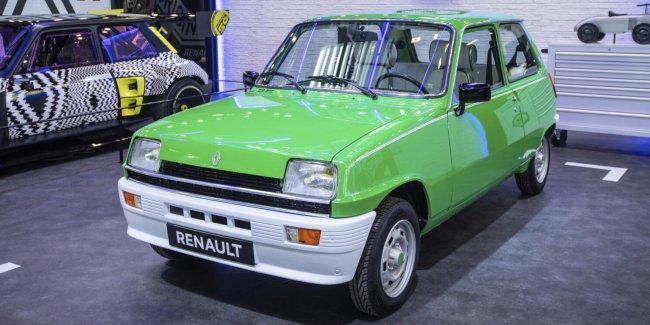  Renault 5   