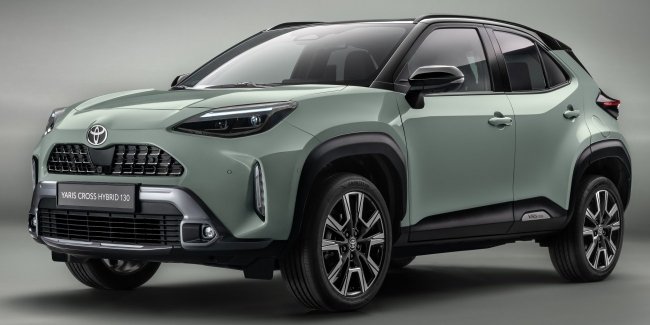Toyota   Yaris Cross 2024