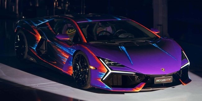 Lamborghini    Revuelto Opera Unica