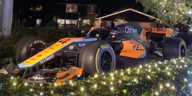  McLaren F1    