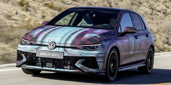  Volkswagen Golf 2024     