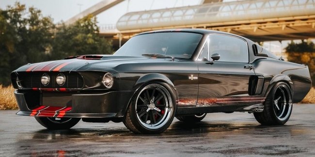    Shelby GT500CR    ,    
