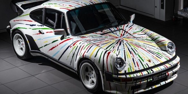    Porsche 911     