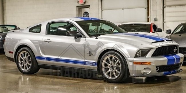     Ford Mustang Shelby GT500KR