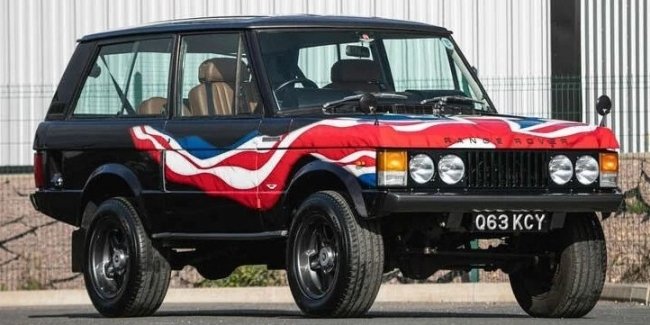  Range Rover 1971    Aston Martin V12   