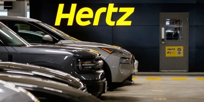 볺 Hertz,   Tesla Model 3,    