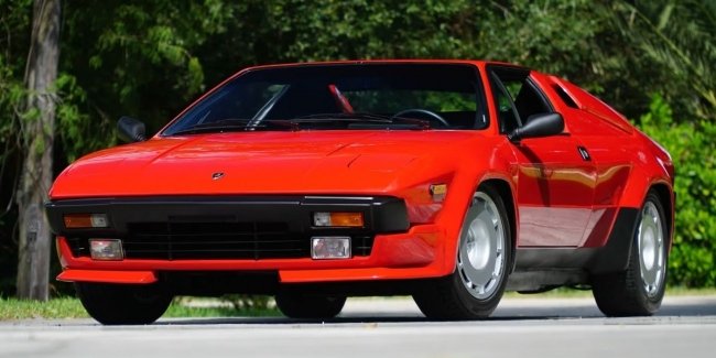  Lamborghini Jalpa      