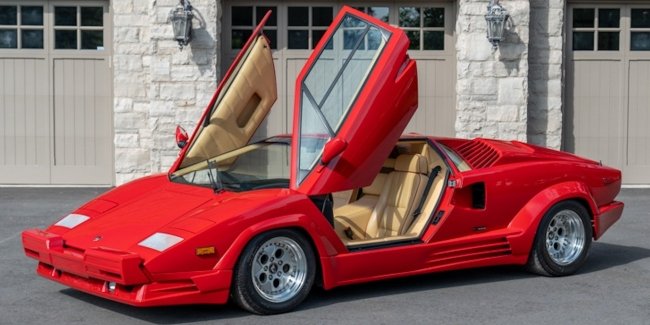    Lamborghini Countach   