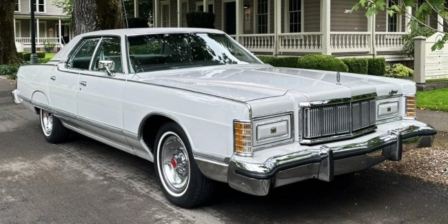   46- Mercury Gran Marquis  