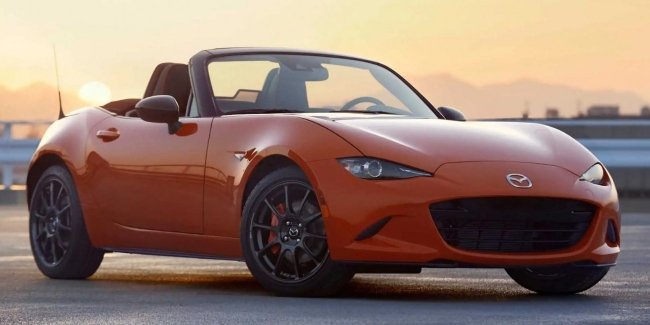  Mazda MX-5 Miata   35-    